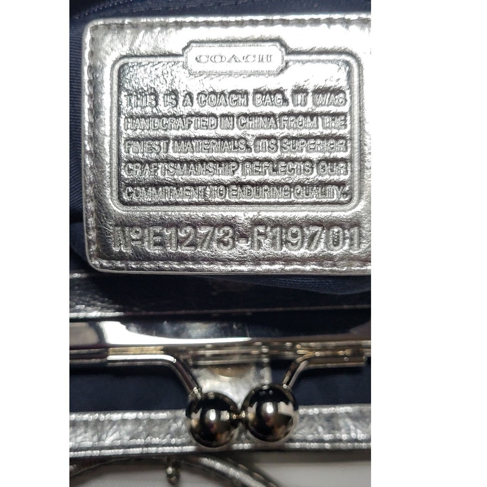 Coach Signature C Denim‎ Tote Womens Large Blue Silver Excellent F19701 Kisslock - Picture 9 of 9